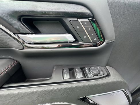 New 2026 GMC Sierra 2500 AT4X w/ AT4X AEV Edition AWD/4WD image 15