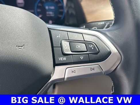 Certified 2025 Volkswagen Atlas SE FWD image 21