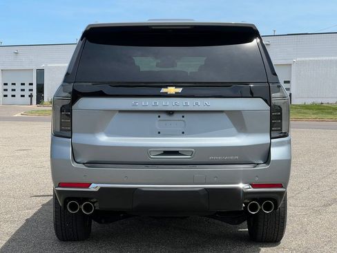 Certified 2025 Chevrolet Suburban Premier AWD/4WD image 52