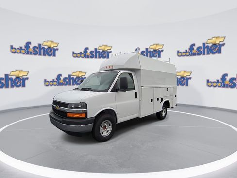 New 2025 Chevrolet Express 3500 w/ Power Convenience Package RWD image 5