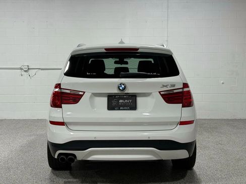 Used 2017 BMW X3 xDrive28i image 7
