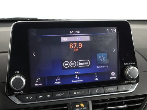 Used 2021 Nissan Altima 2.5 SV FWD image 32