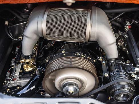 Used 1989 Porsche 911 Carrera 4 image 30