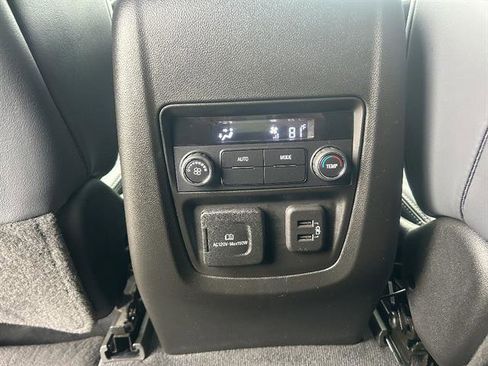 Certified 2023 Buick Enclave Essence w/ Experience Buick Package AWD/4WD image 34