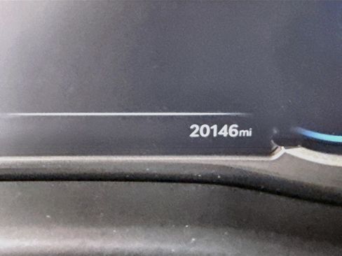 Used 2025 Genesis G70 2.5T RWD image 16