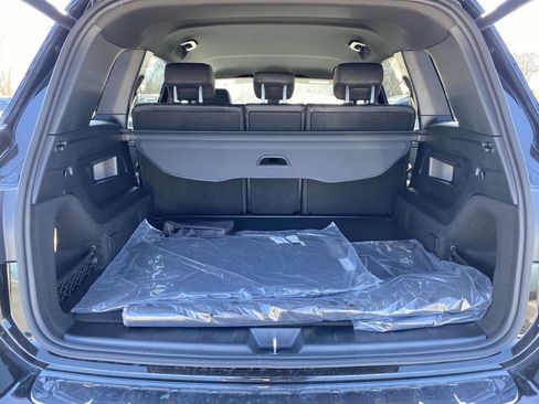 Certified 2025 Mercedes-Benz GLB 250 image 10