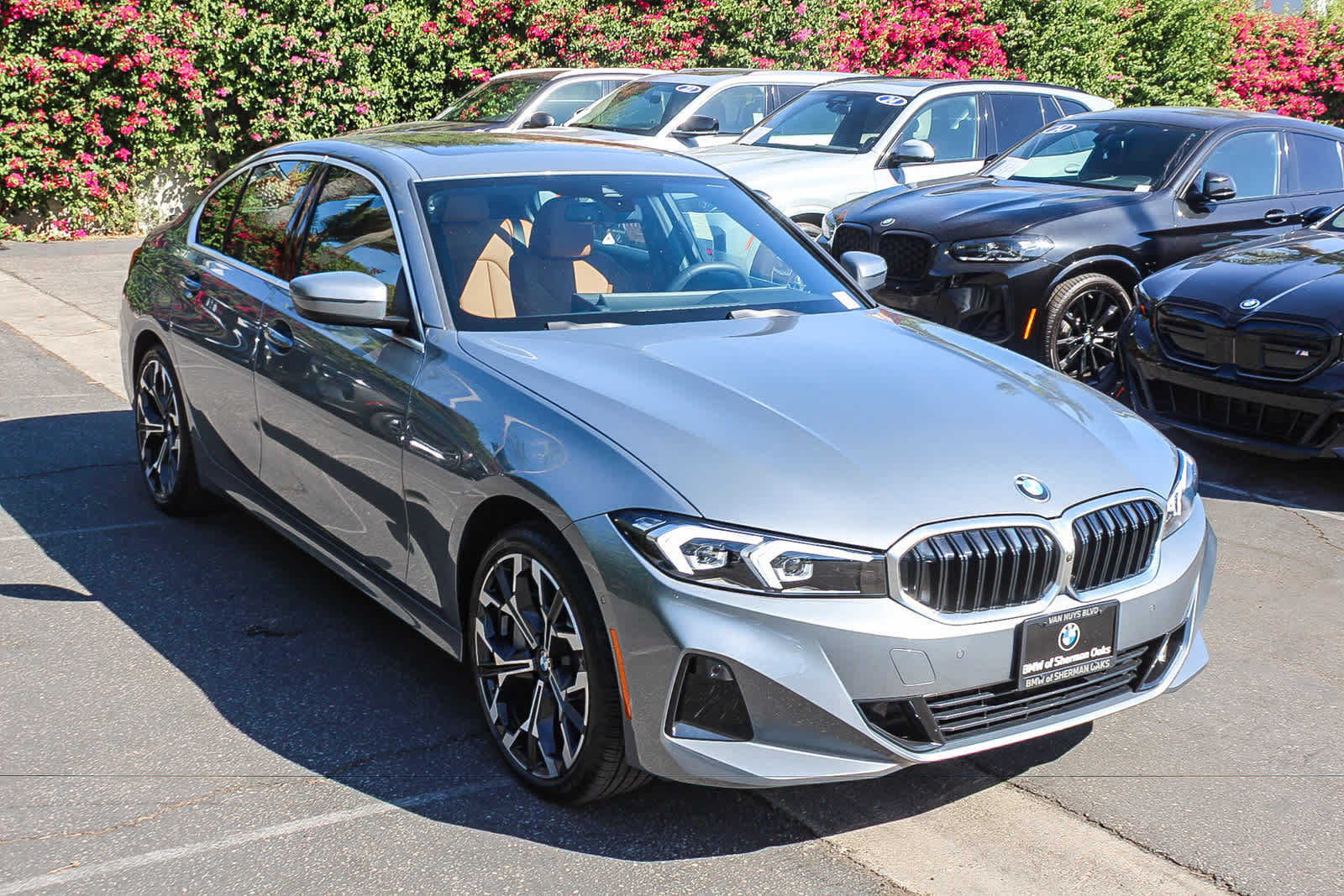 Used 2026 BMW 330i Sedan w/ Convenience Package RWD image 5