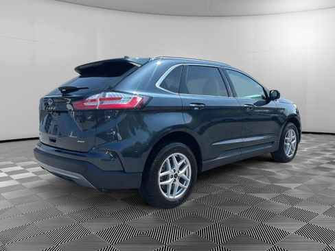 Used 2024 Ford Edge SEL w/ Convenience Package AWD/4WD image 4