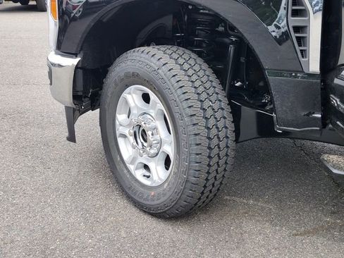 New 2026 Ford F250 XLT w/ FX4 Off-Road Package AWD/4WD image 32