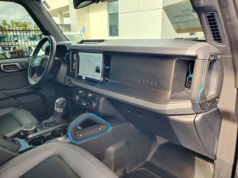 Certified 2024 Ford Bronco Black Diamond image 34