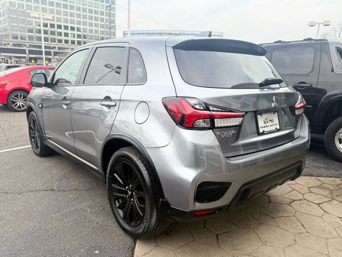 Used 2021 Mitsubishi Outlander Sport ES image 5