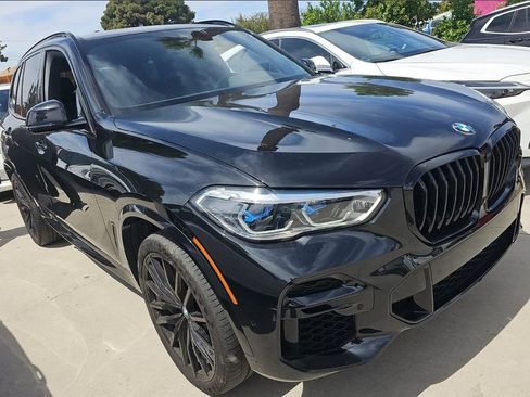 Used 2023 BMW X5 M50i w/ Executive Package image 2
