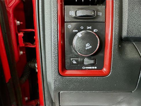 Used 2017 RAM 1500 Rebel w/ Luxury Group image 10