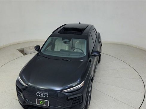 Used 2025 Audi Q6 e-tron Premium Plus w/ Premium Plus image 77