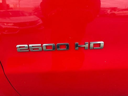 Used 2018 Chevrolet Silverado 2500 W/T w/ Snow Plow Prep Package image 37