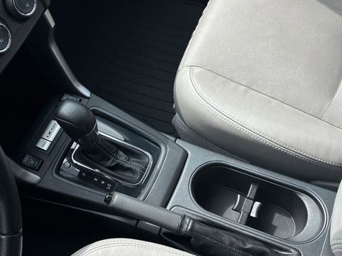 Used 2015 Subaru Forester 2.5i Touring w/ Eyesight & Navigation System image 19