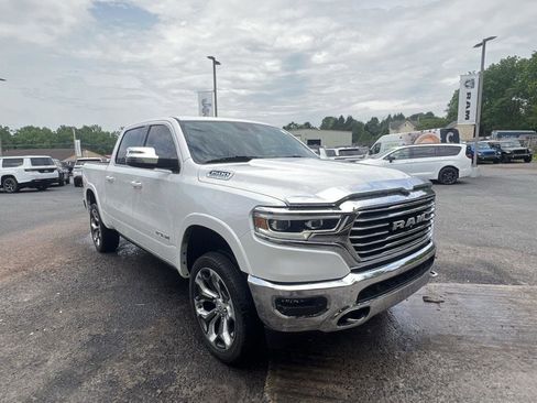 Used 2024 RAM 1500 Limited AWD/4WD image 1