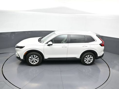 Certified 2025 Honda CR-V LX image 39