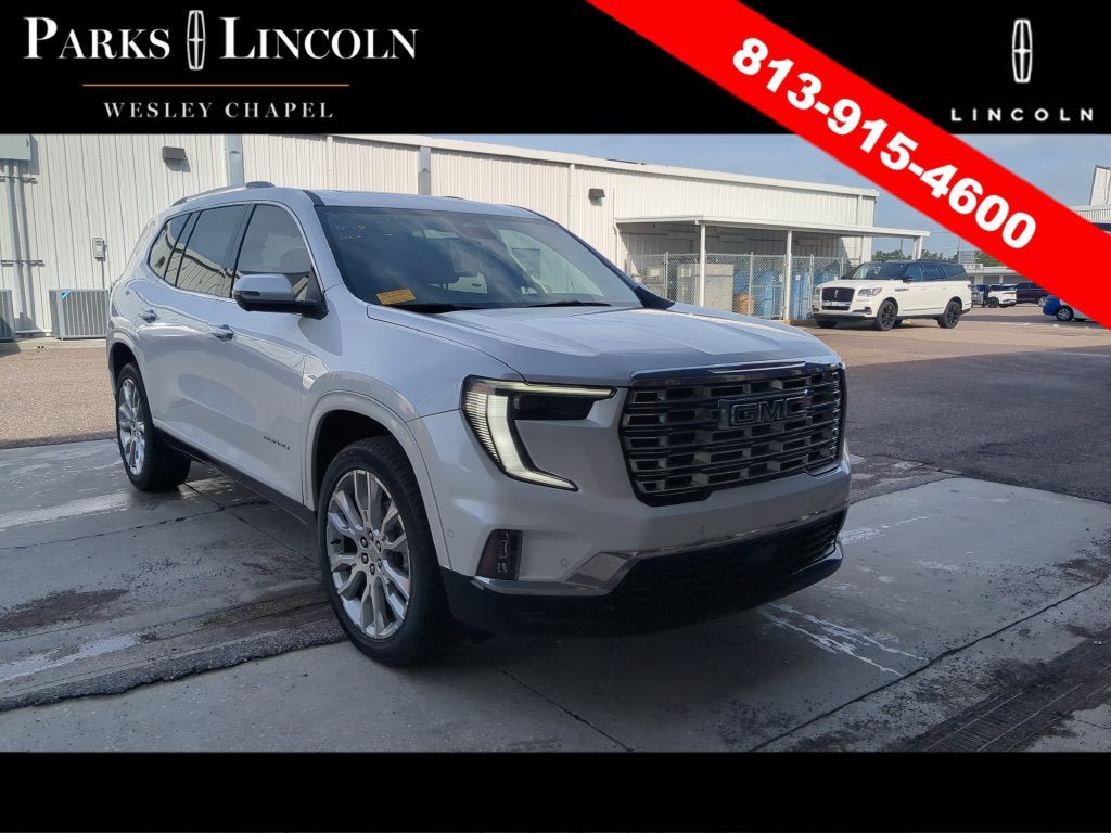 Used 2024 GMC Acadia Denali w/ Super Cruise Package AWD/4WD image 3