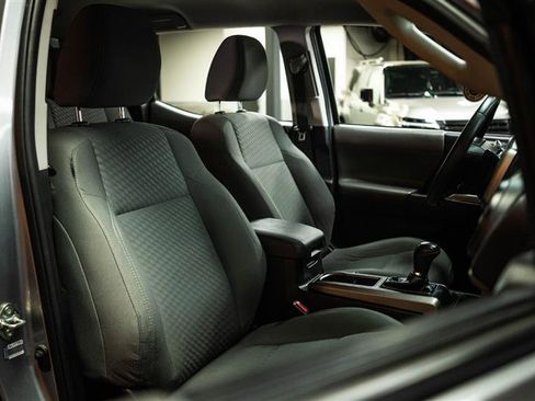 Used 2021 Toyota Tacoma SR5 image 13