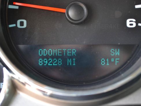 Used 2012 Chevrolet Silverado 1500 LT w/ All-Star Edition AWD/4WD image 16