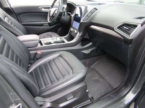 Used 2024 Ford Edge SEL w/ Convenience Package AWD/4WD image 7