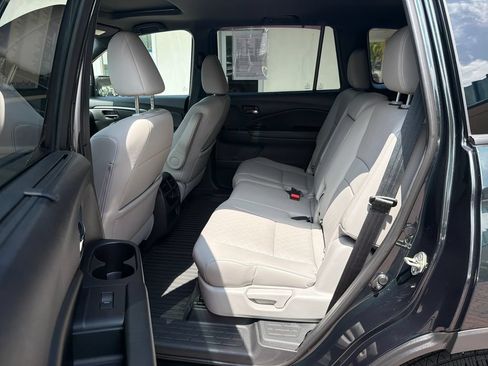 Used 2019 Honda Passport EX-L image 43