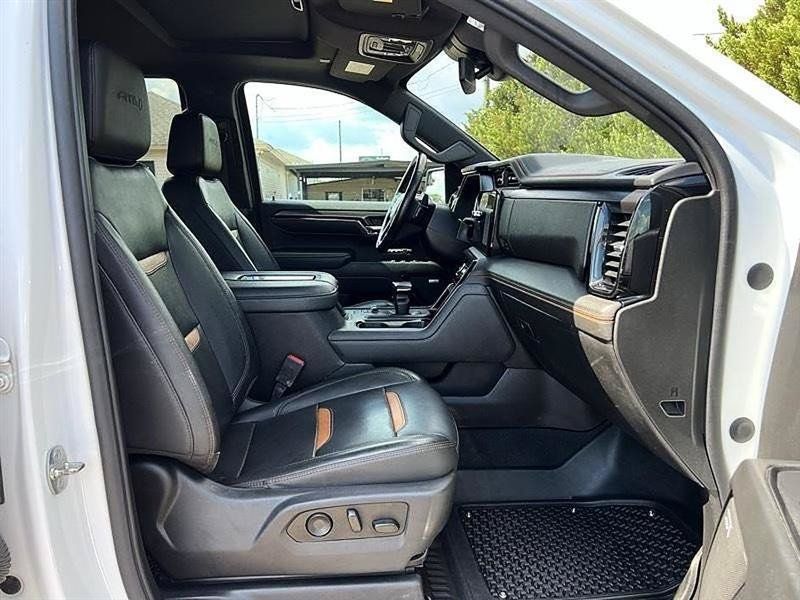 Used 2022 GMC Sierra 1500 AT4 w/ AT4 Preferred Package AWD/4WD image 20