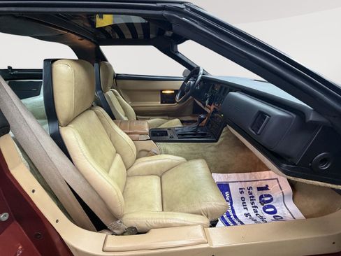 Used 1986 Chevrolet Corvette Coupe image 17