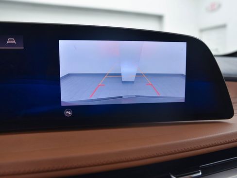 Certified 2024 Cadillac XT4 Sport image 18