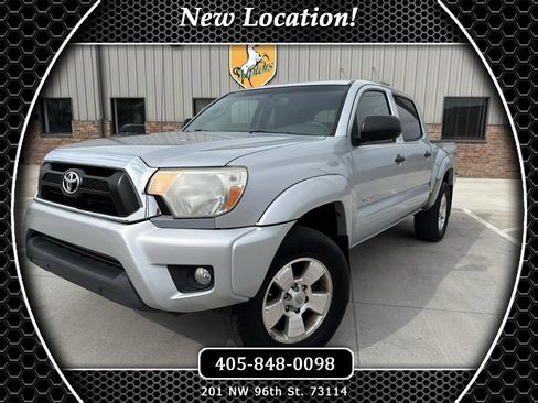 Used 2012 Toyota Tacoma PreRunner w/ TRD Off-Road Pkg image 1