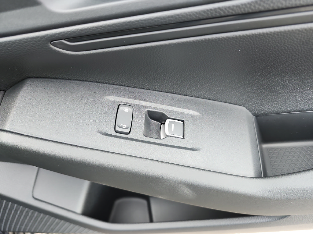 New 2026 Honda Accord LX image 25