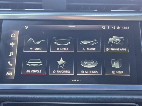 Certified 2025 Audi Q3 2.0T Premium w/ Convenience Package image 20