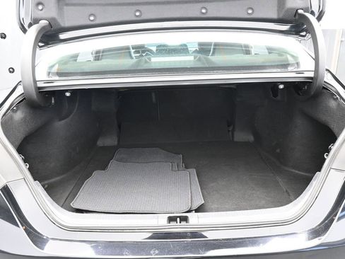 Used 2020 Toyota Camry SE image 32