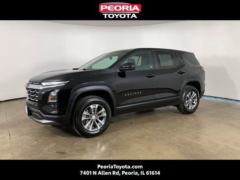 Used 2025 Chevrolet Equinox LT image 1