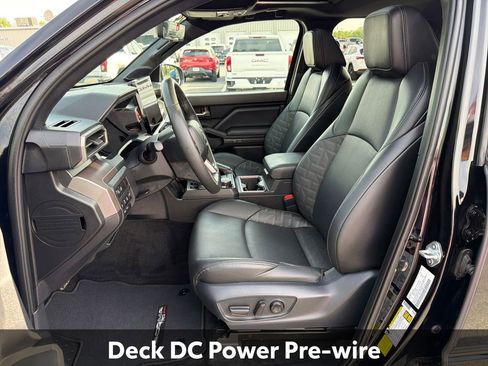 Used 2024 Toyota Tacoma TRD Sport w/ TRD Sport Premium Package AWD/4WD image 10