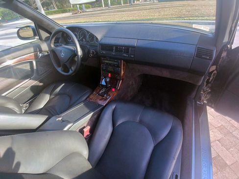 Used 2002 Mercedes-Benz SL 500 image 9