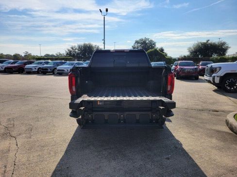 Used 2022 GMC Sierra 1500 SLT image 8