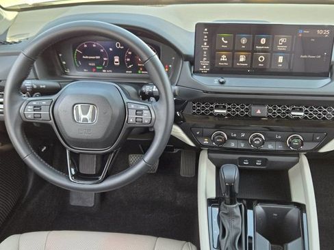 Used 2024 Honda Accord EX-L image 26