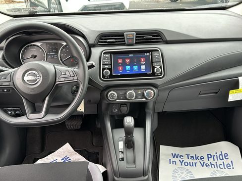 Certified 2025 Nissan Versa S w/ Trunk Package image 5