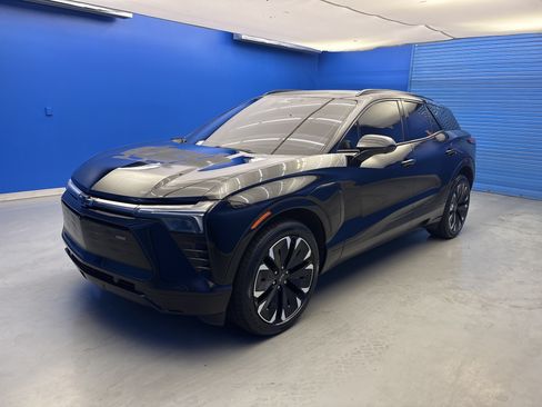 Used 2024 Chevrolet Blazer EV RS AWD/4WD image 4