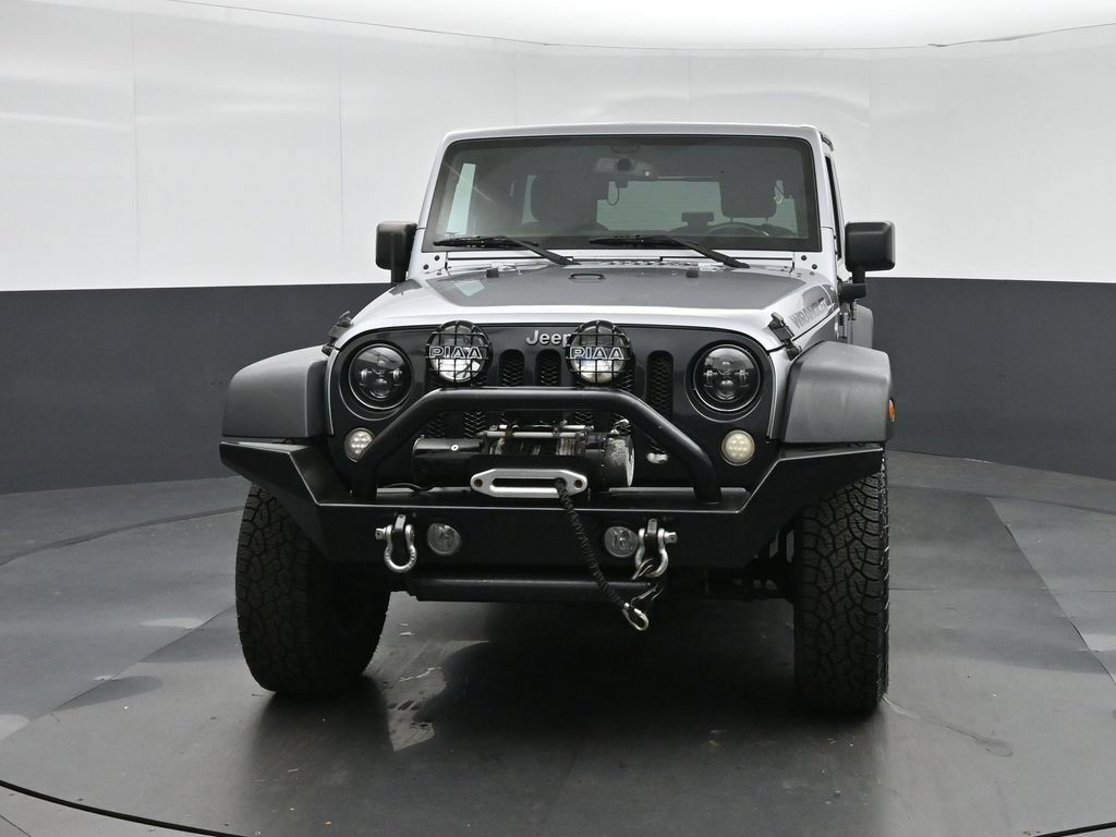 Used 2016 Jeep Wrangler Unlimited Sport AWD/4WD image 2