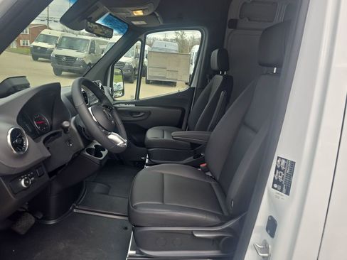 New 2026 Mercedes-Benz Sprinter 3500 image 9