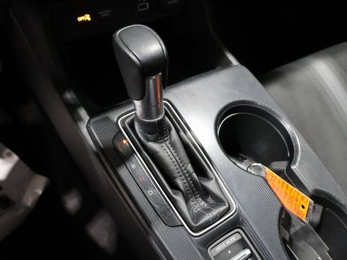 Used 2022 Honda Civic Sport image 31