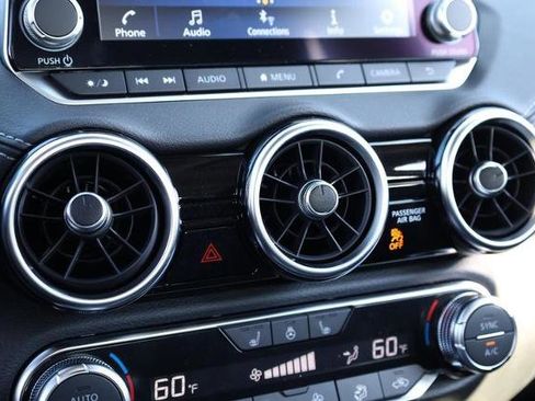 New 2025 Nissan Sentra SV image 13