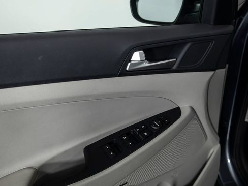 Used 2019 Hyundai Tucson Sport FWD image 24