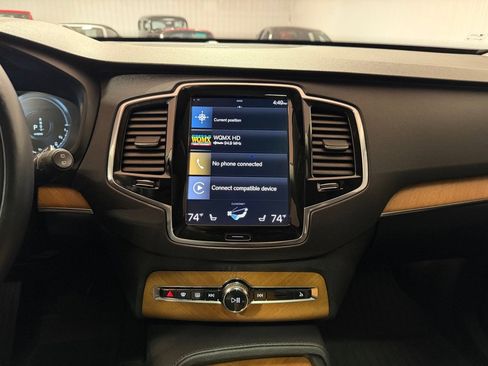 Used 2022 Volvo XC90 T8 Inscription Expression w/ Advanced Package image 31