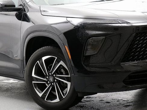 New 2025 Buick Enclave Sport Touring w/ Power Package image 3