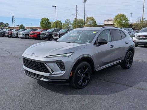 New 2026 Buick Envision Sport Touring image 7