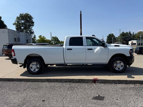 Used 2024 RAM 2500 Tradesman w/ Snow Chief Group AWD/4WD image 5